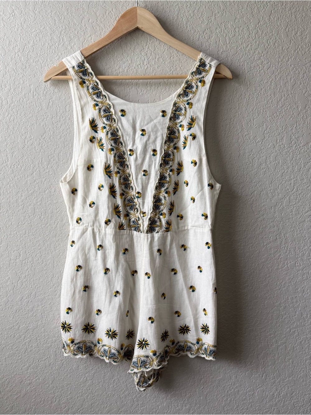 Free‎ People Margarita Ivory Embroidered Romper